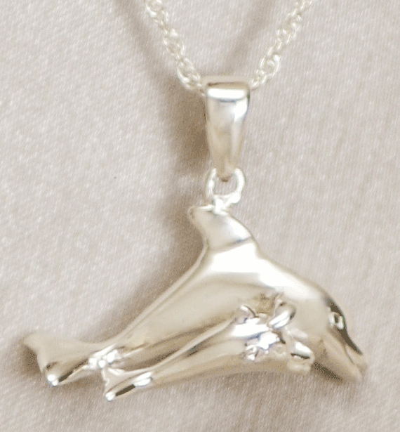 Picture of sterling silver dolphin pendant