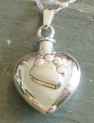 sterling silver Paw On My Heart cremation jewelry pendant.